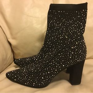 Women’s Limelight Black Rhinestone & Studs Shoeboot Size 9